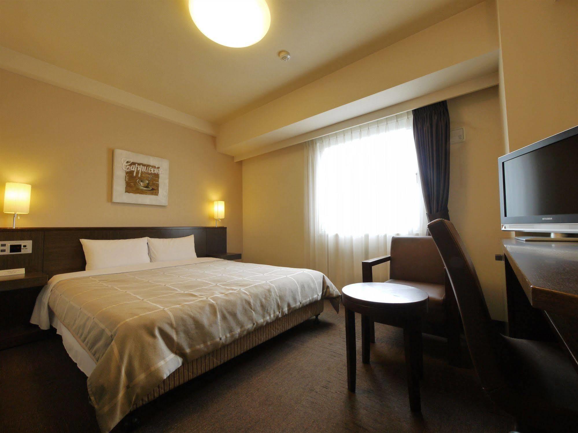 Hotel Route-Inn Shibukawa Екстер'єр фото